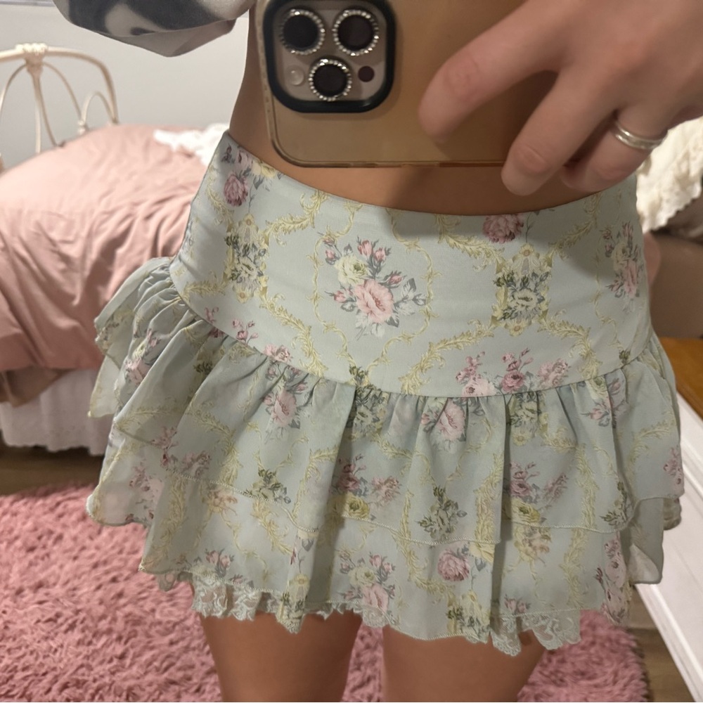 SHEIN Pastel Floral Skater Skirt